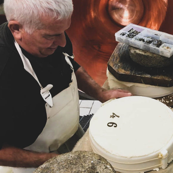 Cheese making in Lake Como with age old traditions on an immersive adventure. 